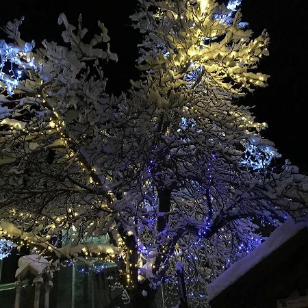 Auberge De Violaine Le Monêtier-les-Bains Buitenkant foto