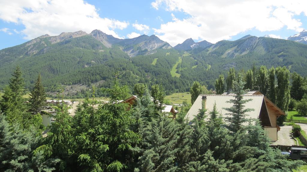 Auberge De Violaine Le Monêtier-les-Bains Buitenkant foto