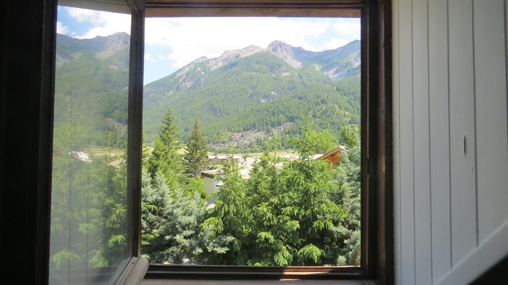 Auberge De Violaine Le Monêtier-les-Bains Buitenkant foto